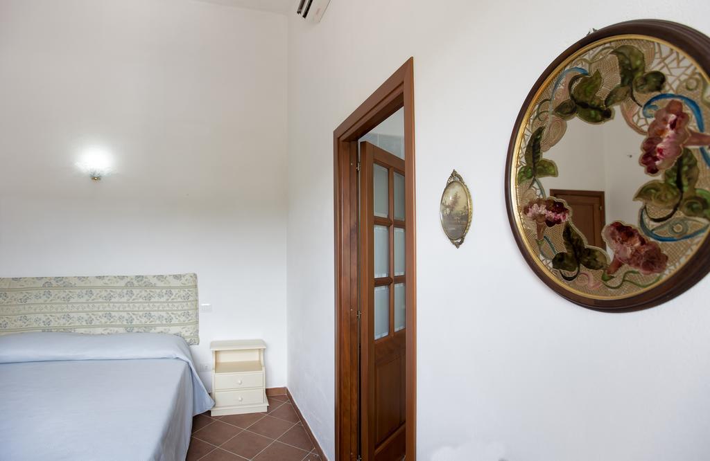 Villa Raimonda Putifigari Exterior photo